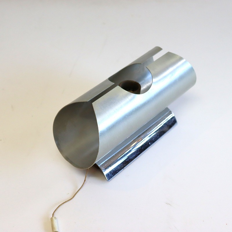 ブラケットランプ