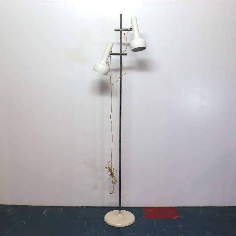 2灯フロアランプ