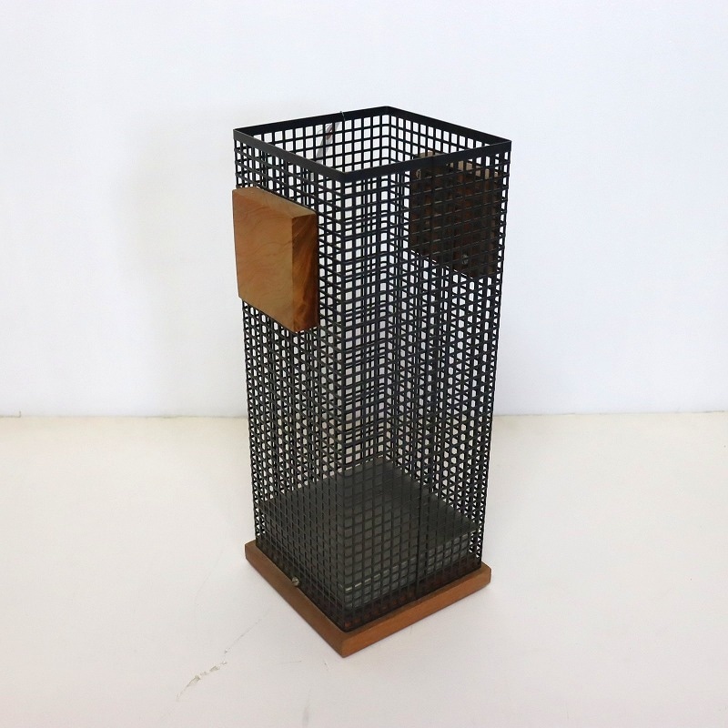 アンブレラスタンド