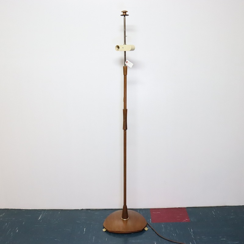 [HOLD]フロアランプ