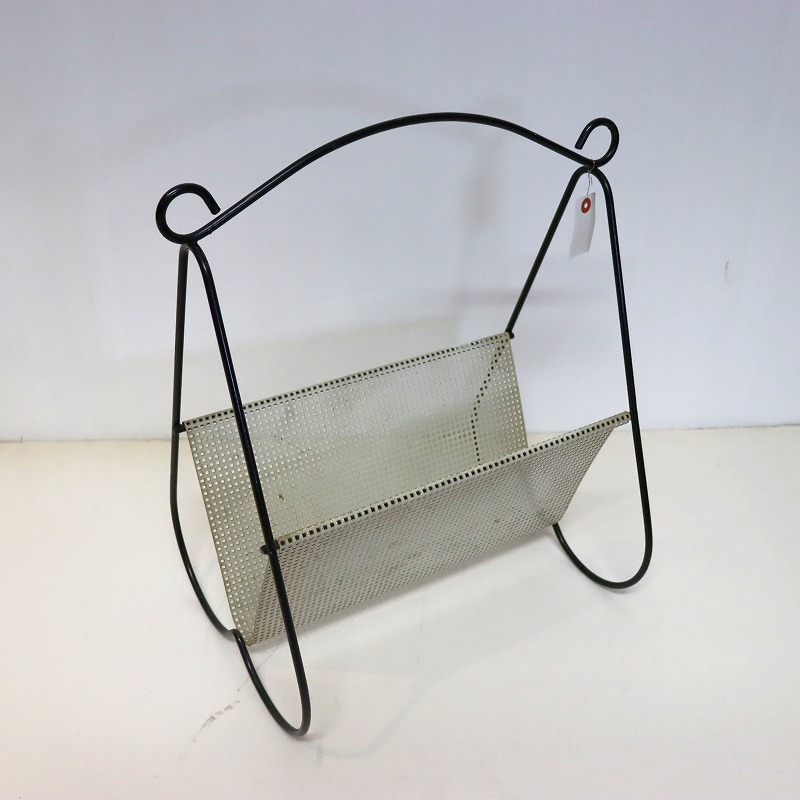 マガジンラック