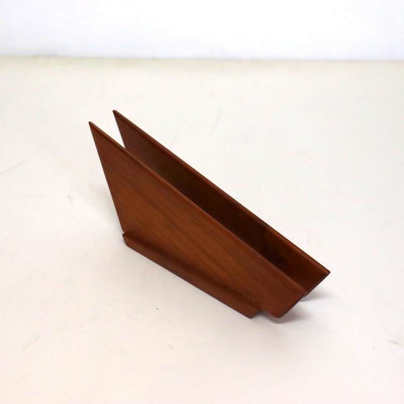 マガジンラック