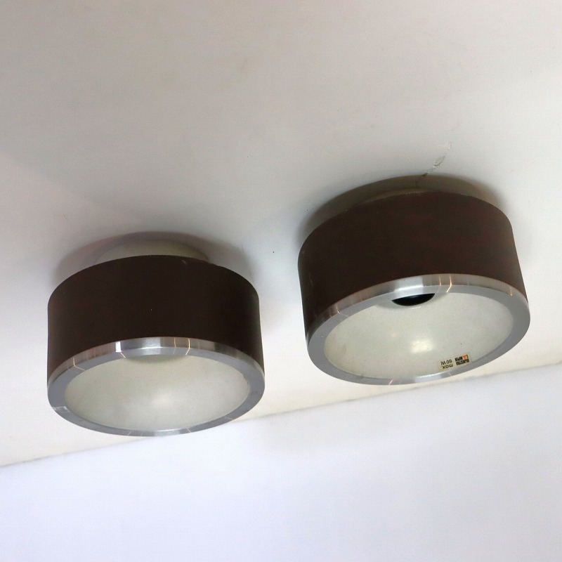 ブラケットランプ