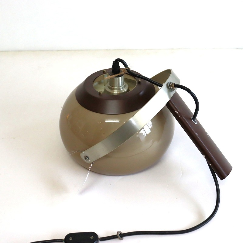 ブラケットランプ