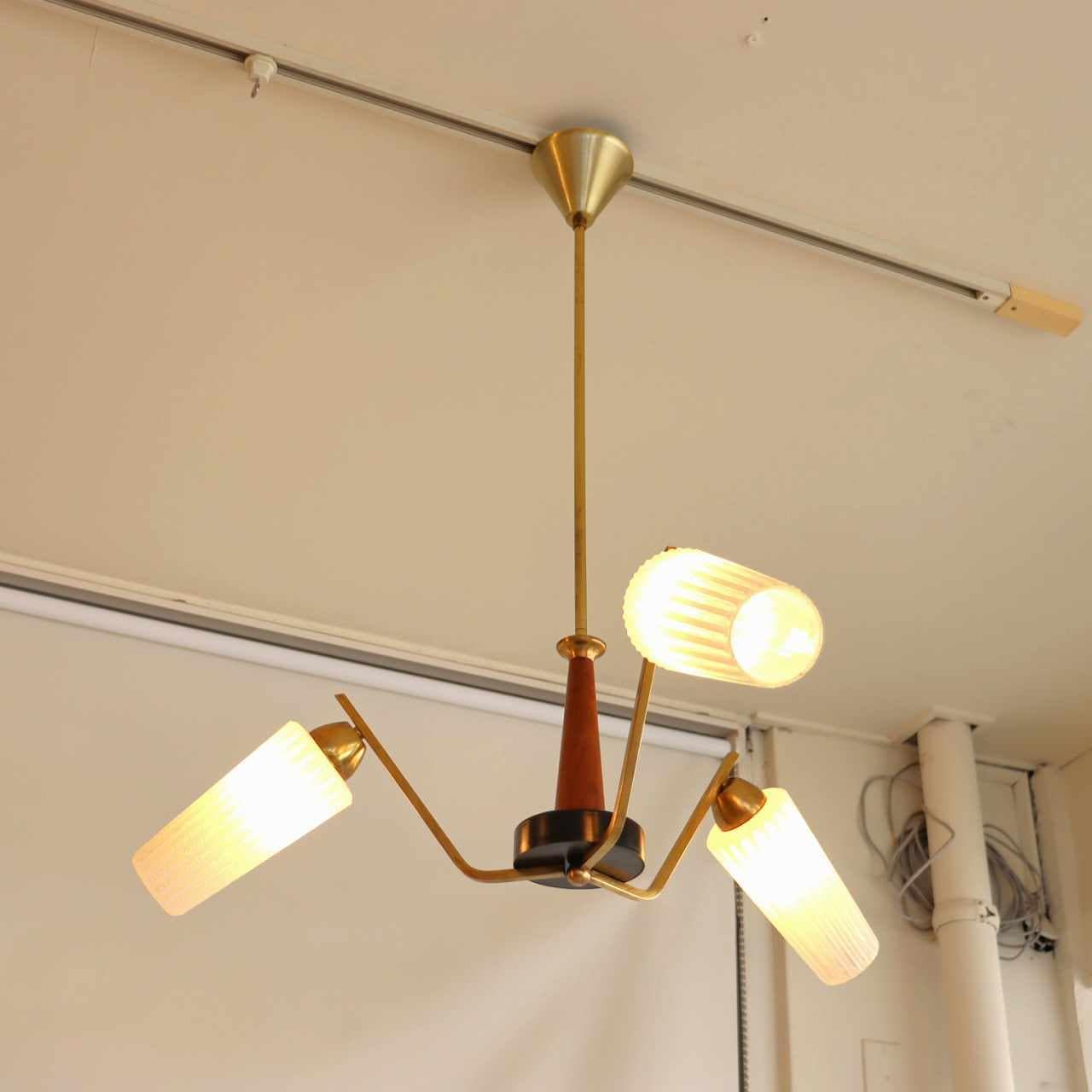 シャンデリア一覧 | パームスプリングス