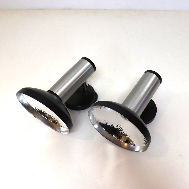 ブラケットランプ