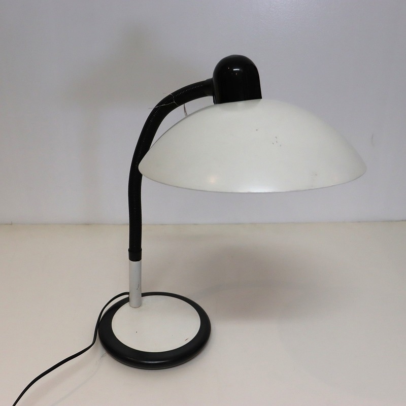 テーブルランプ