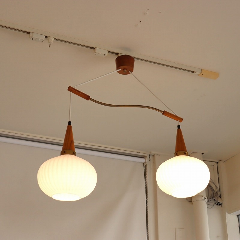 デニッシュモダン2灯ペンダントランプ