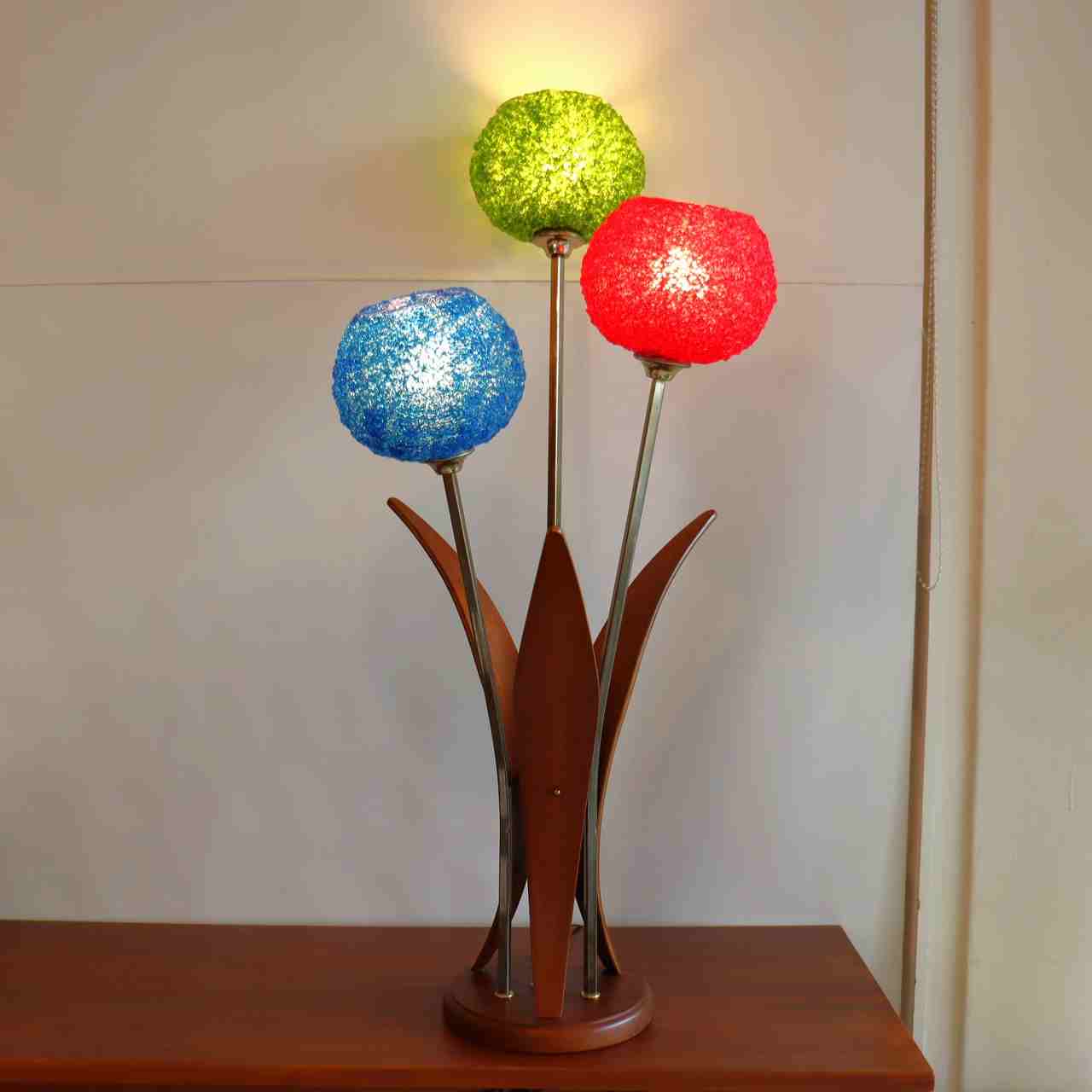 スパゲティテーブルランプ