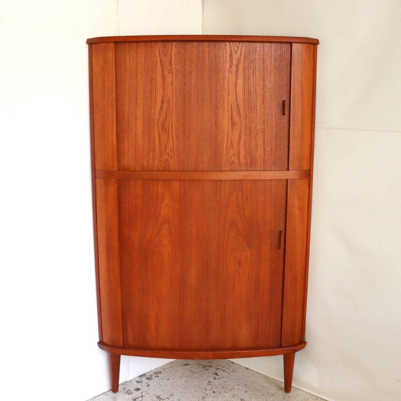 サイドボード・チェスト・ナイトスタンド一覧 | パームスプリングス