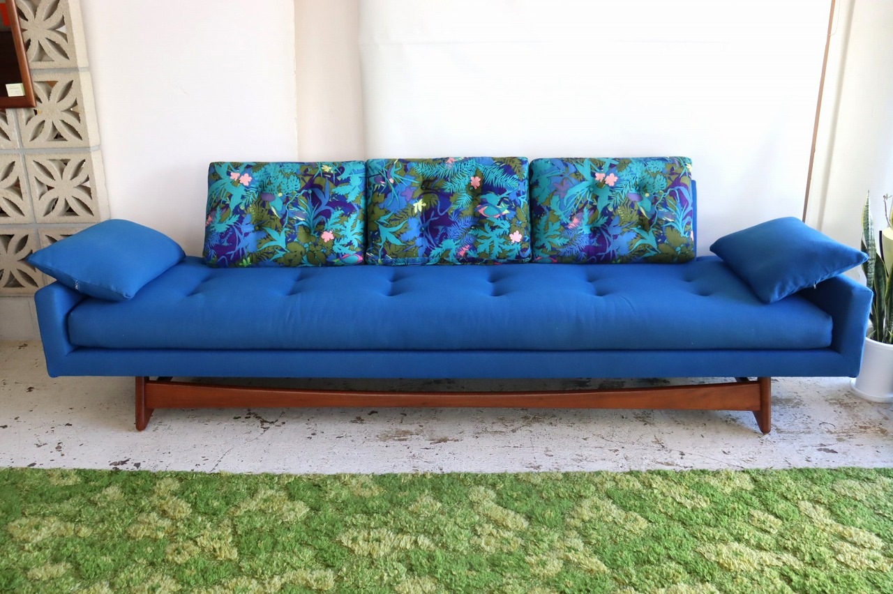 エイドリアン・ピアソール ロングソファ | ソファ・ラウンジチェア