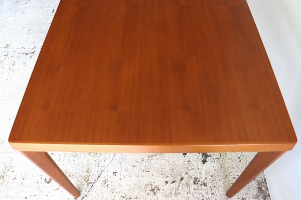 DENAMRK Dining Table デンマーク製ダイニングテーブル | ダイニング