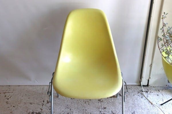 ハーマンミラー社製イームズ サイドシェルチェア(レモンイエローFRP)+