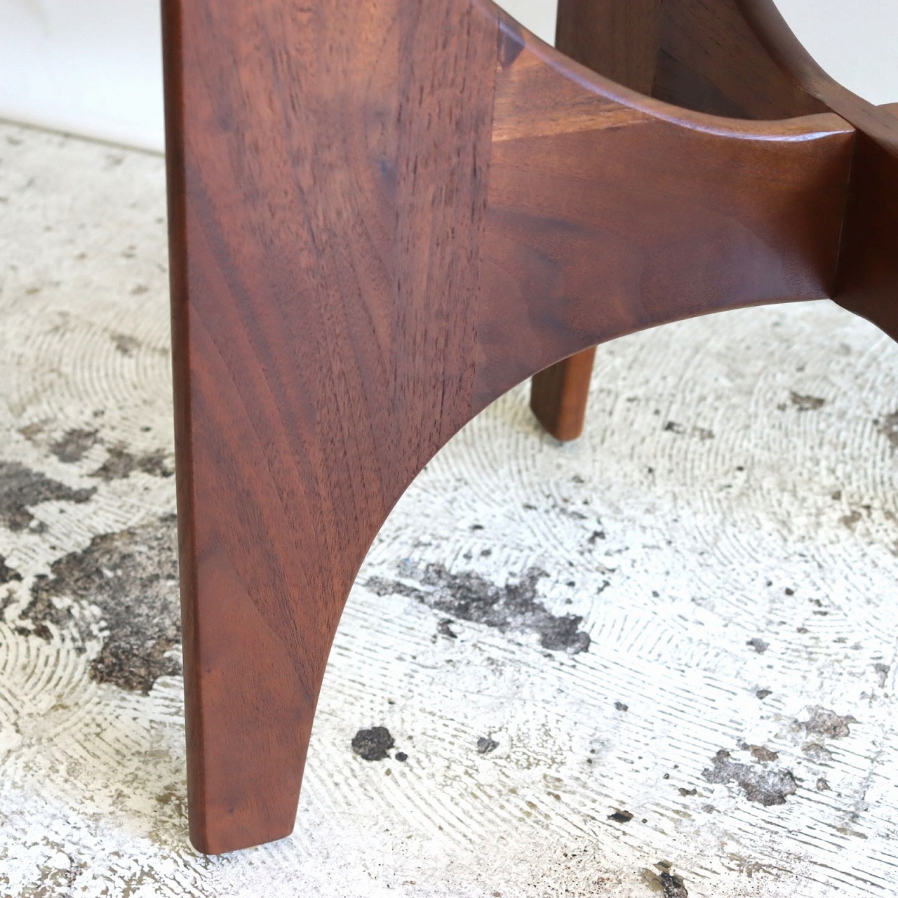 エイドリアン・ピアソール ガラストップサイドテーブル | サイド