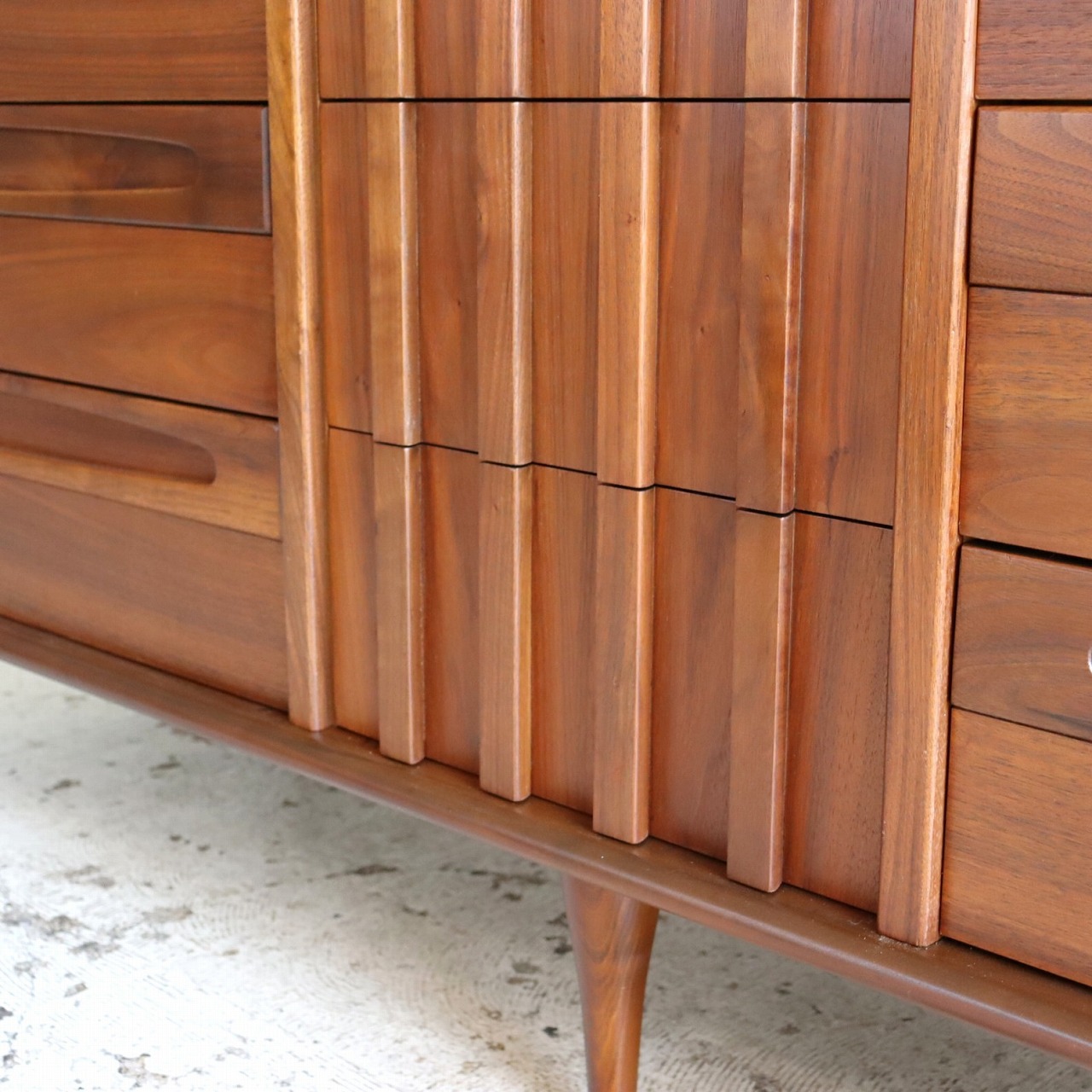 アメリカンオブマーチンズビル製サイドボード | サイドボード