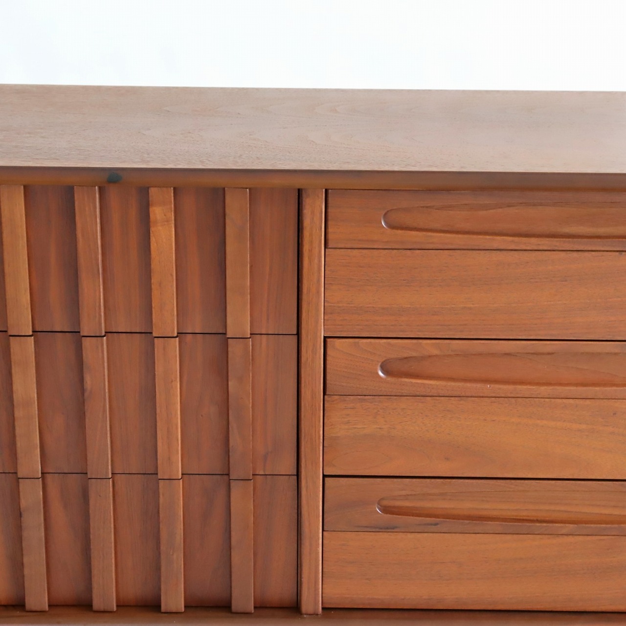 アメリカンオブマーチンズビル製サイドボード | サイドボード