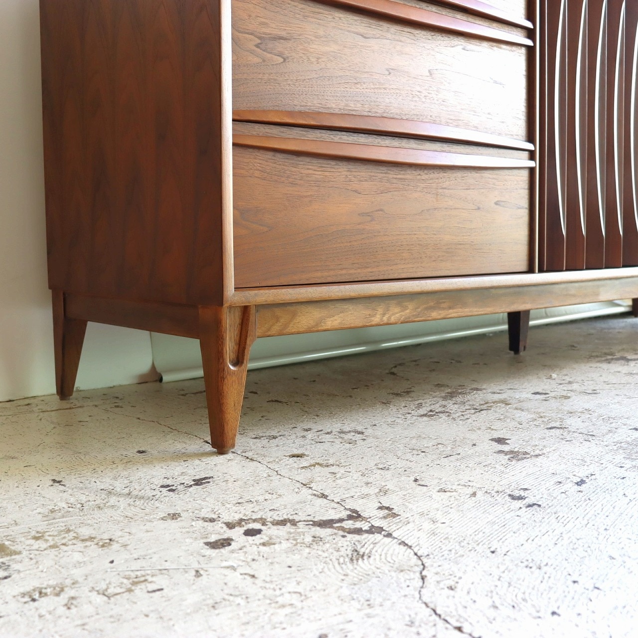 トーマスビル社製サイドボード | サイドボード・チェスト・ナイト