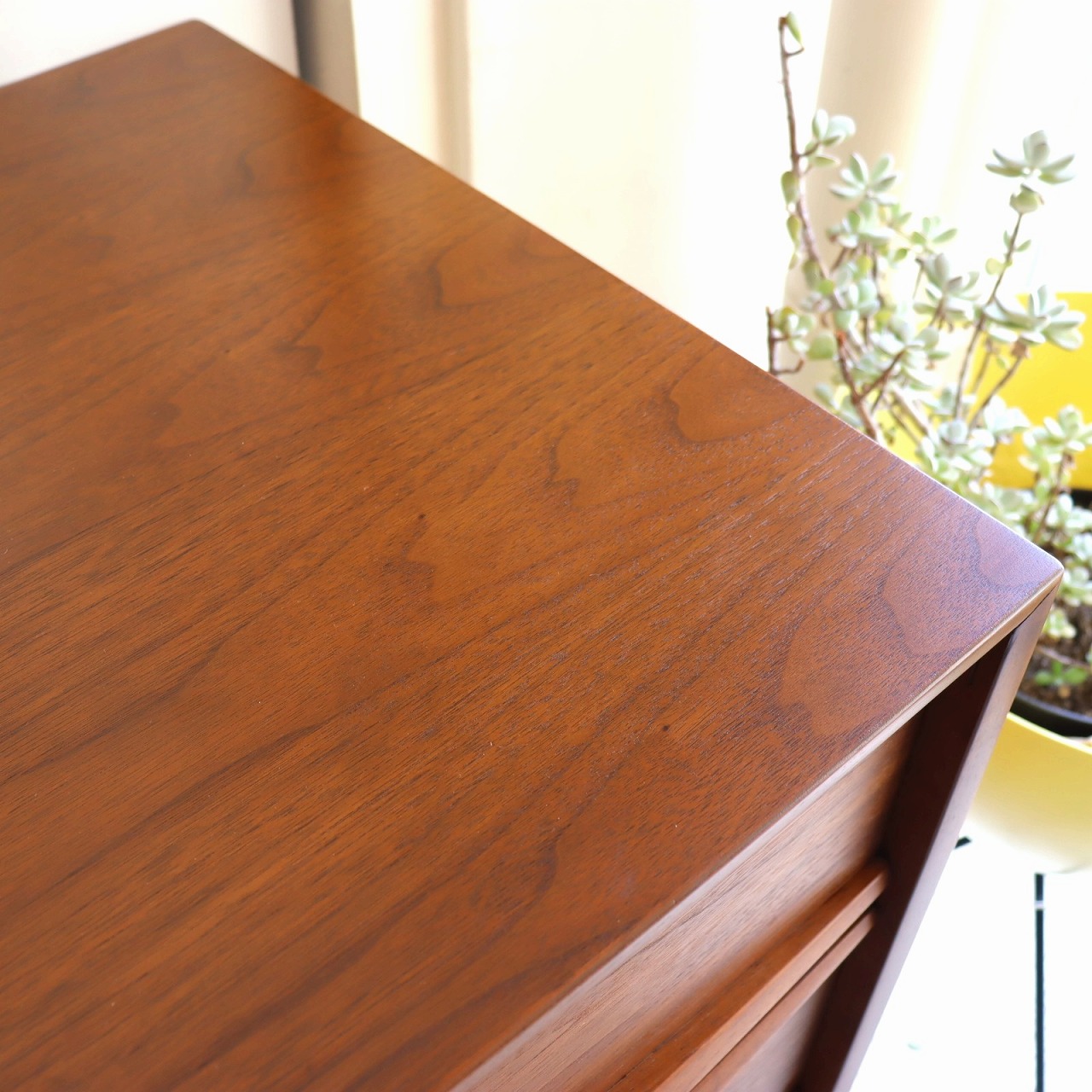 トーマスビル社製サイドボード | サイドボード・チェスト・ナイト