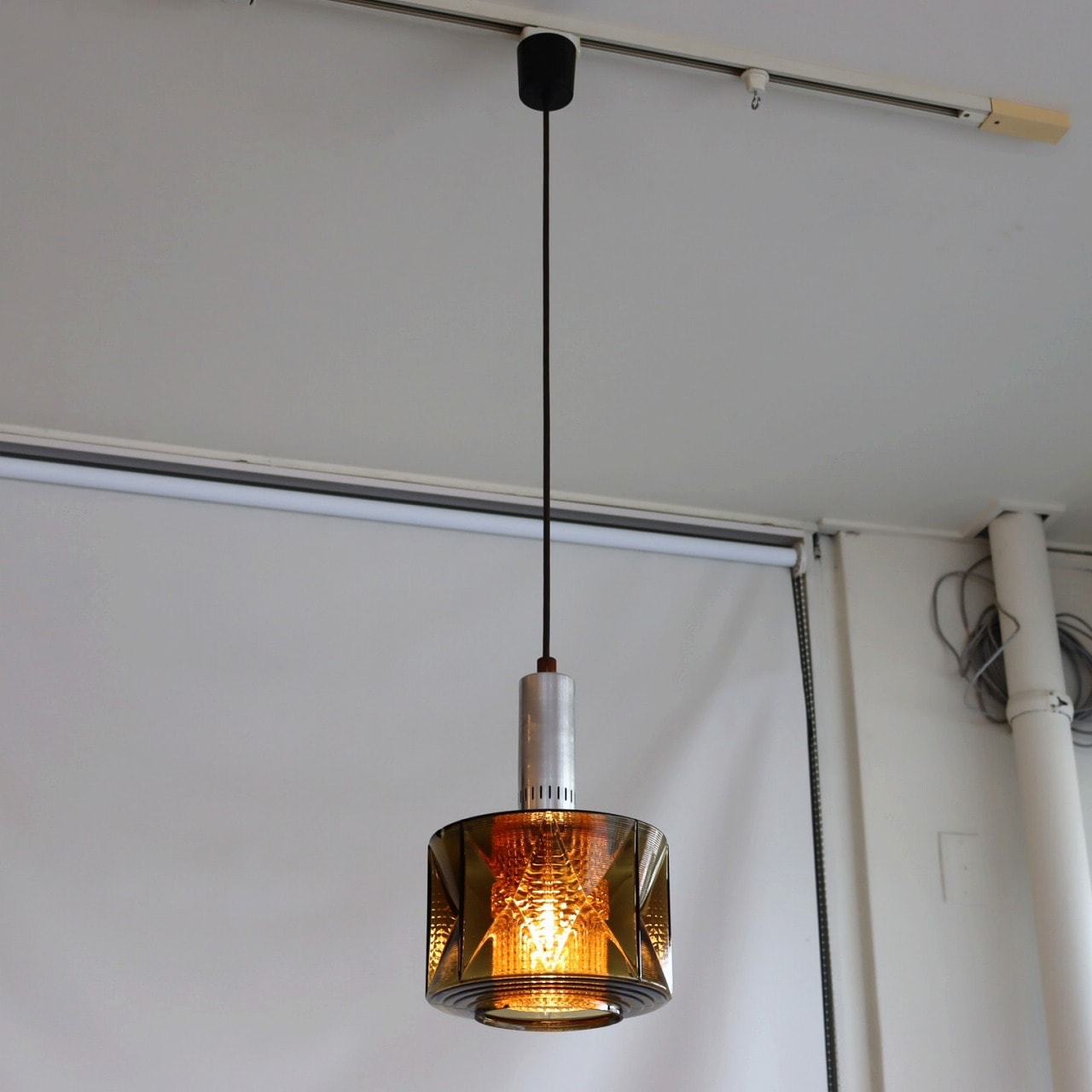 アンバーガラスペンダントランプ | ペンダントランプ | パーム