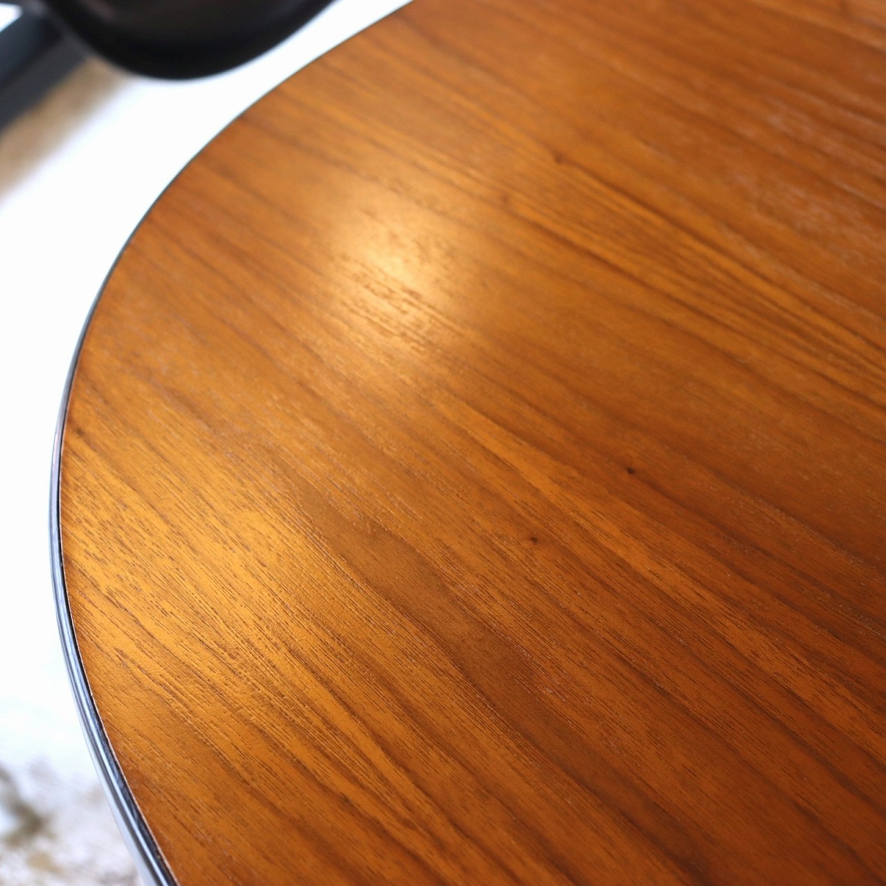 ハーマンミラー製セグメンテッドベーステーブル | ダイニングテーブル