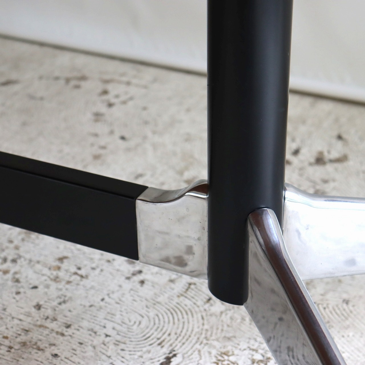 ハーマンミラー製セグメンテッドベーステーブル | ダイニングテーブル