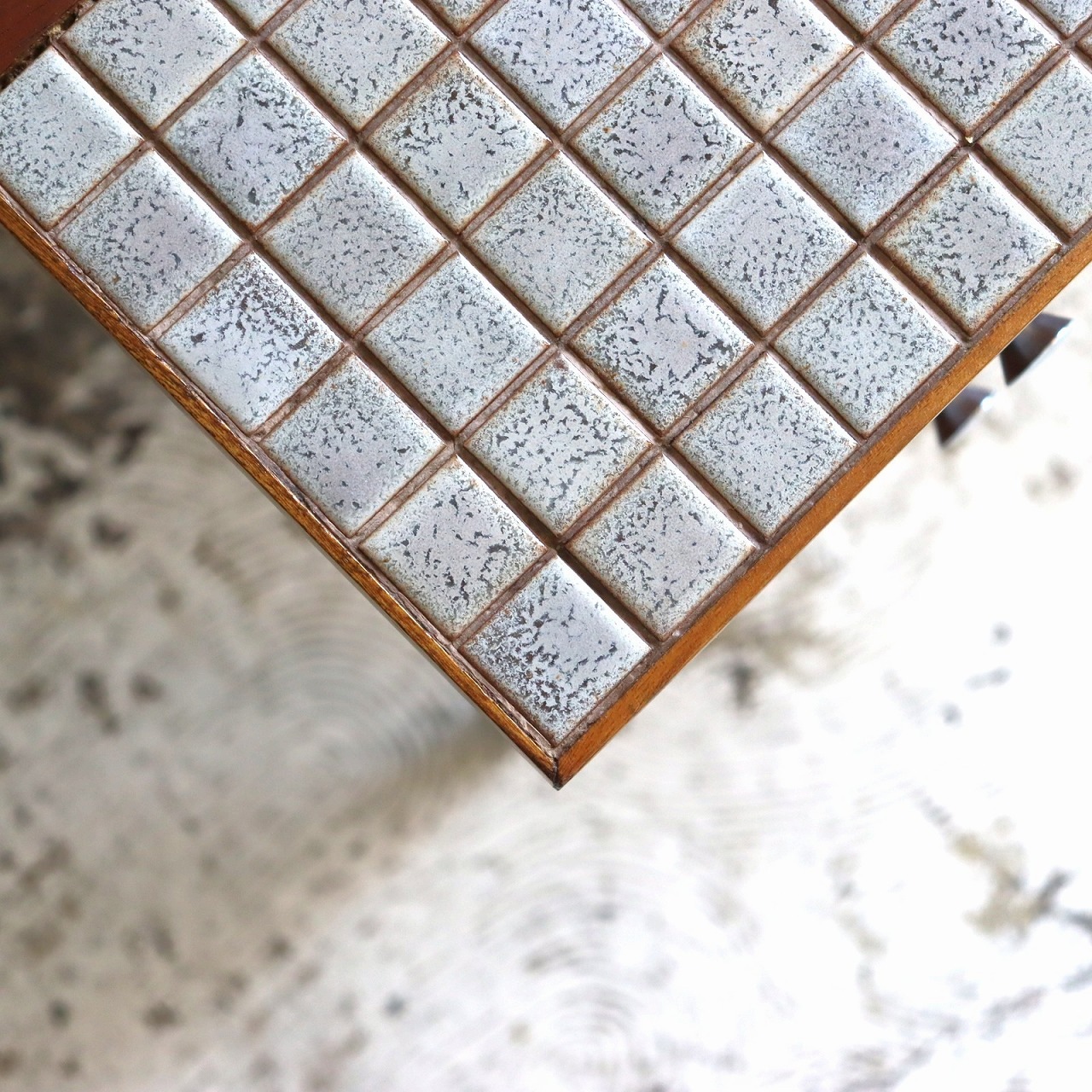 レーン社製タイルトップサイドテーブル | サイドテーブル | パーム