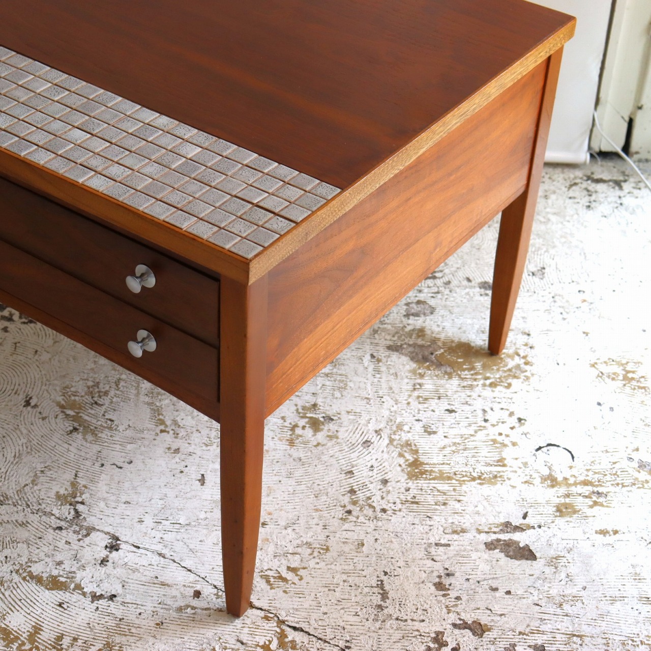 レーン社製タイルトップサイドテーブル | サイドテーブル | パーム