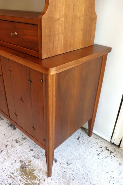 ブロイヒル社製サガ ディバイダー | シェルフ・カップボード | パーム