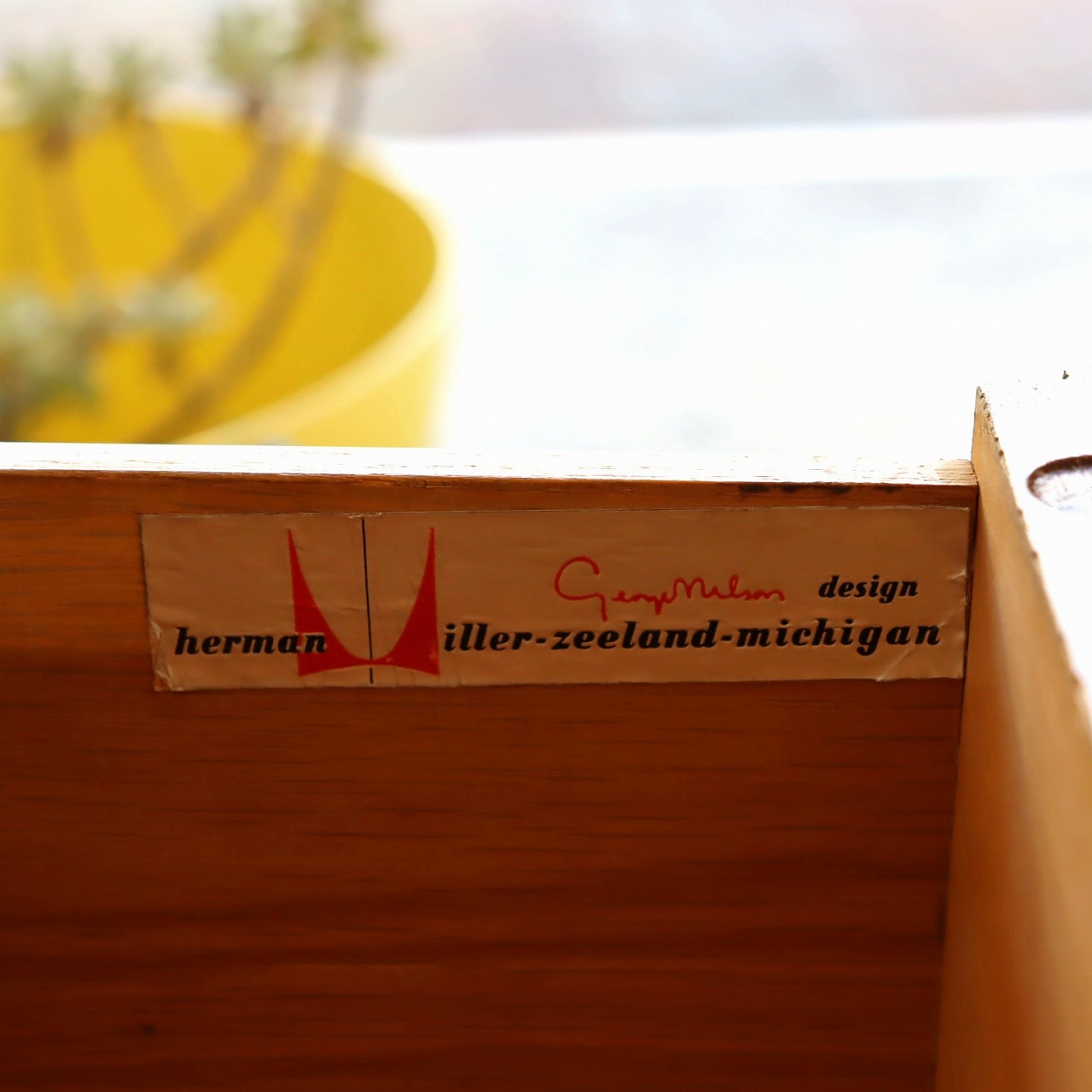 ハーマンミラー製ジョージ・ネルソン ベーシックキャビネットシリーズ