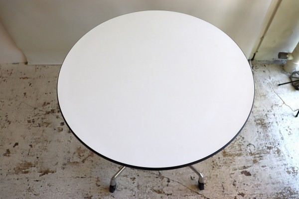 Herman Miller Round Table ハーマンミラー社製ラウンドテーブル