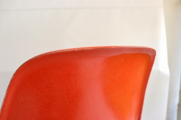 ハーマンミラー社製イームズ サイドシェルチェア(オレンジFRP