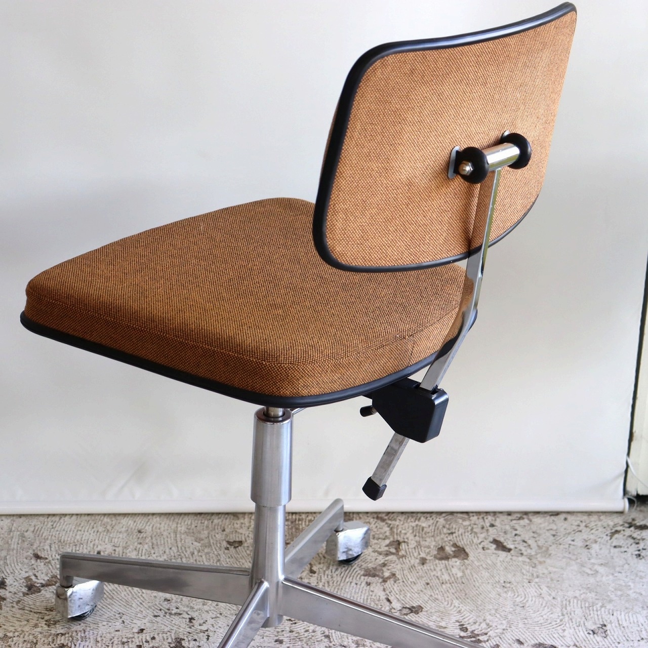 Labofa社 （デンマーク製）デスクチェア Labofa社製デスクチェア | ダイニングチェア | パームスプリングス