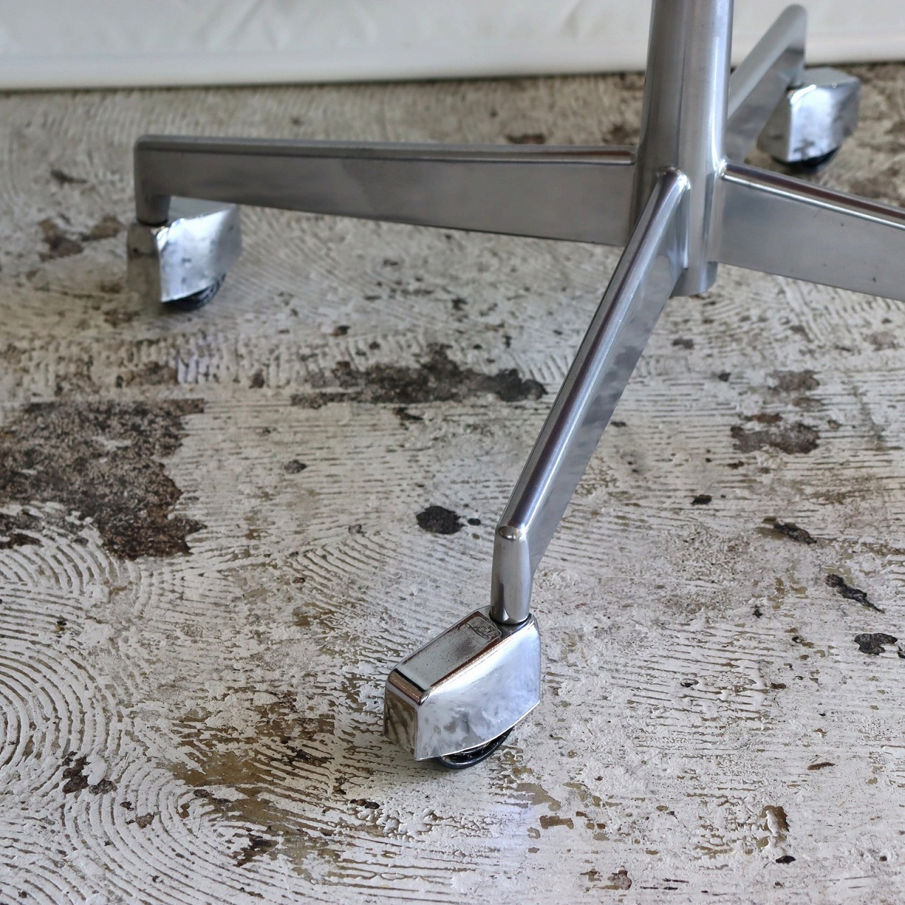 Labofa社製デスクチェア | ダイニングチェア | パームスプリングス