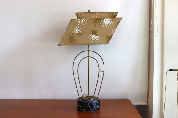 ファイバーシェードテーブルランプ | LAMP | パームスプリングス