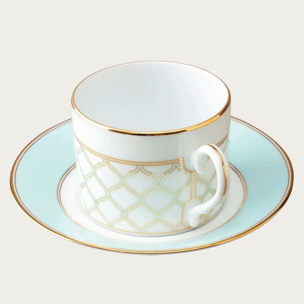 送料無料！ノリタケ・エターナルパレス カップ&ソーサー ペア(色変り)