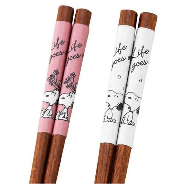 ピーナッツ　snoopy<b>【送料無料】</b><br>スヌーピー・木箱入ペア箸セット［シーズン］