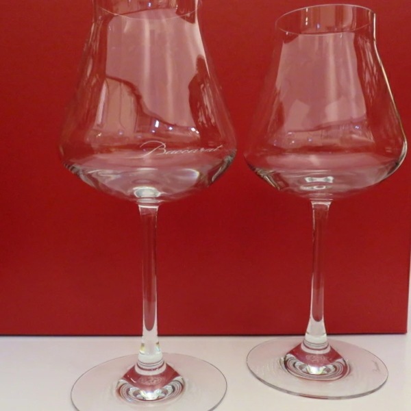 Baccarat（バカラ）<br>シャトーバカラ ワイングラス 白ワイン用 ペア （Ｓサイズ）<br>【当日発送商品】