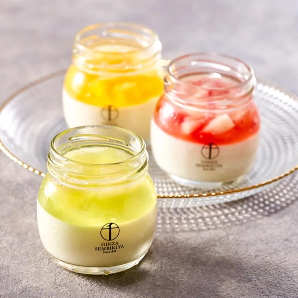 送料無料!銀座千疋屋<br>銀座フルーツ杏仁詰合せ8個※産地直送商品の為、発送までに7日~10日ほど頂きます。