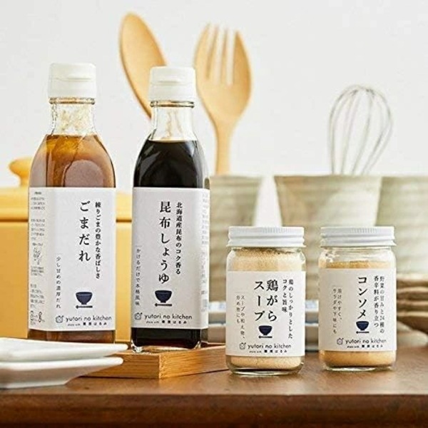 <b>料理評論家栗原はるみ監修</b><br>ゆとりのキッチン<br>調味料4本セット