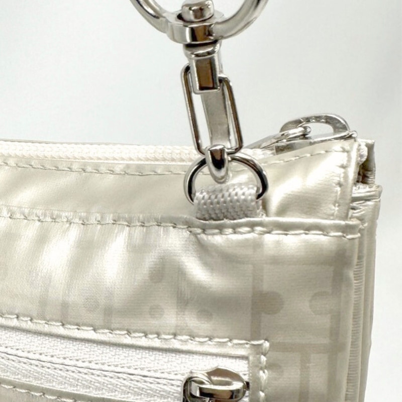 ������ �����ۥ��������ͥ�