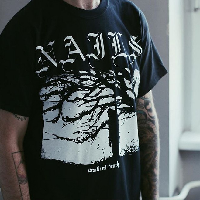 Nails Burn in Exodus メンズ ブラック バンド Tシャツ Nails Burn in Exodus メンズ ブラック バンド Tシャツ Nails