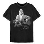 Kurt Cobain / カート・コバーン - GUITAR LIVE PHOTO Tシャツ(ブラック)