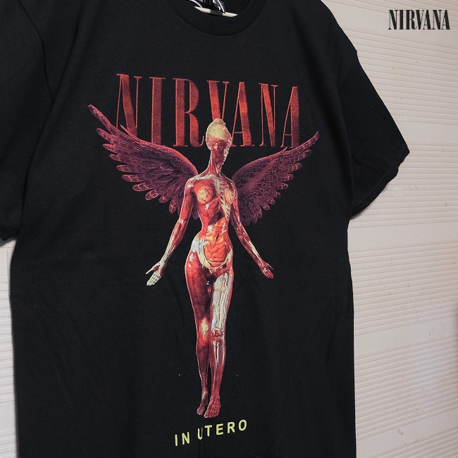 ニルヴァーナ　NIRVANA IN UTERO インウテロ ブラックTシャツ 楽天市場】ニルヴァーナ Tシャツ 半袖 イン・ユーテロ ブラック