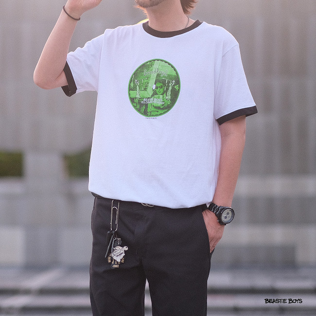 ��¨Ǽ��Beastie Boys /�ӡ����ƥ������ܡ����� - Record Label ��󥬡�T����� (�ۥ磻��)