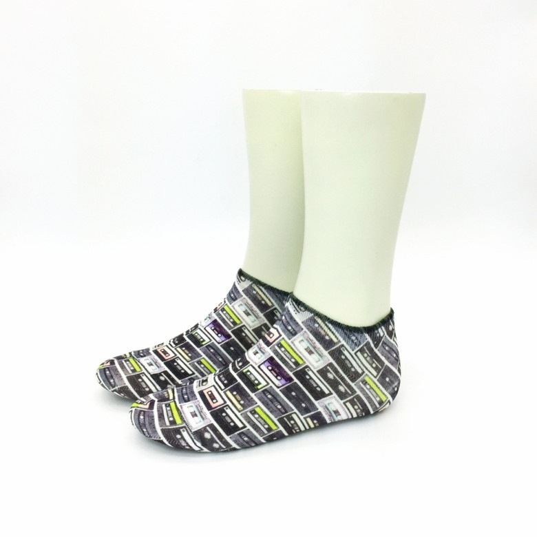 CASSETTE TAPE(�����åȥơ���)