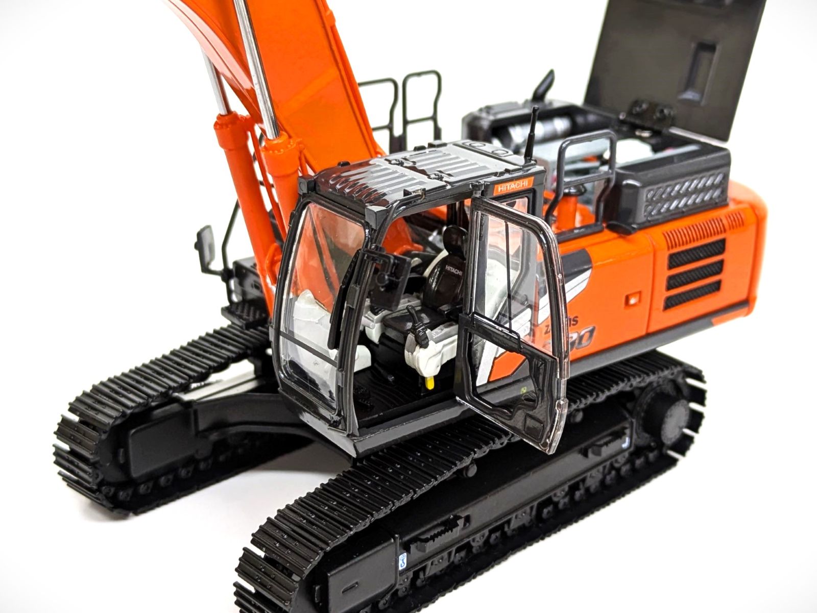 HITACHI　ZAXIS330-7　EXCAVATOR