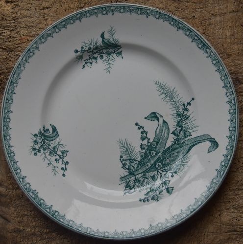 サンタマン窯 可憐な鈴蘭の平皿（可愛いミュゲの印） 美品 23.5