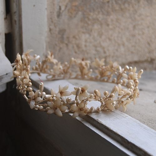 ワックスフラワーのオレンジの花いっぱい エレガントな王冠 超美品