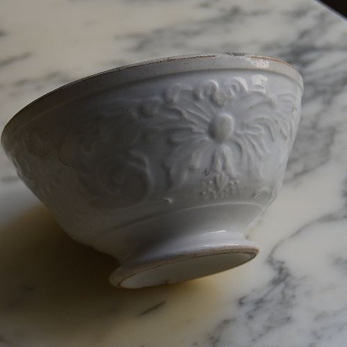 美しい花レリーフのカフェオレボウル | 陶磁器（18・19世紀） | | Trio