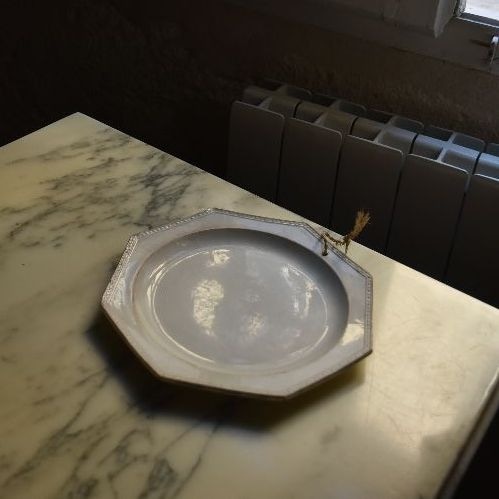 オクトゴナル／クレイユ窯／ファイアンスフィーヌ／19世紀／ダイヤリム／ディナー皿 珍品 初期クレイユ窯 ファイアンスフィーヌのオクトゴナル皿（印有）美